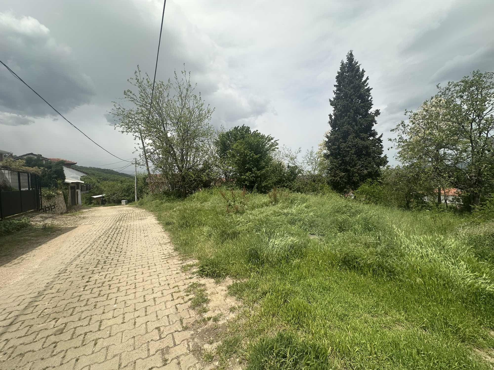 AKGÜN'DEN SATILIK İNEGÖL KINIK MH 300m2 VİLLALIK ARSALAR!