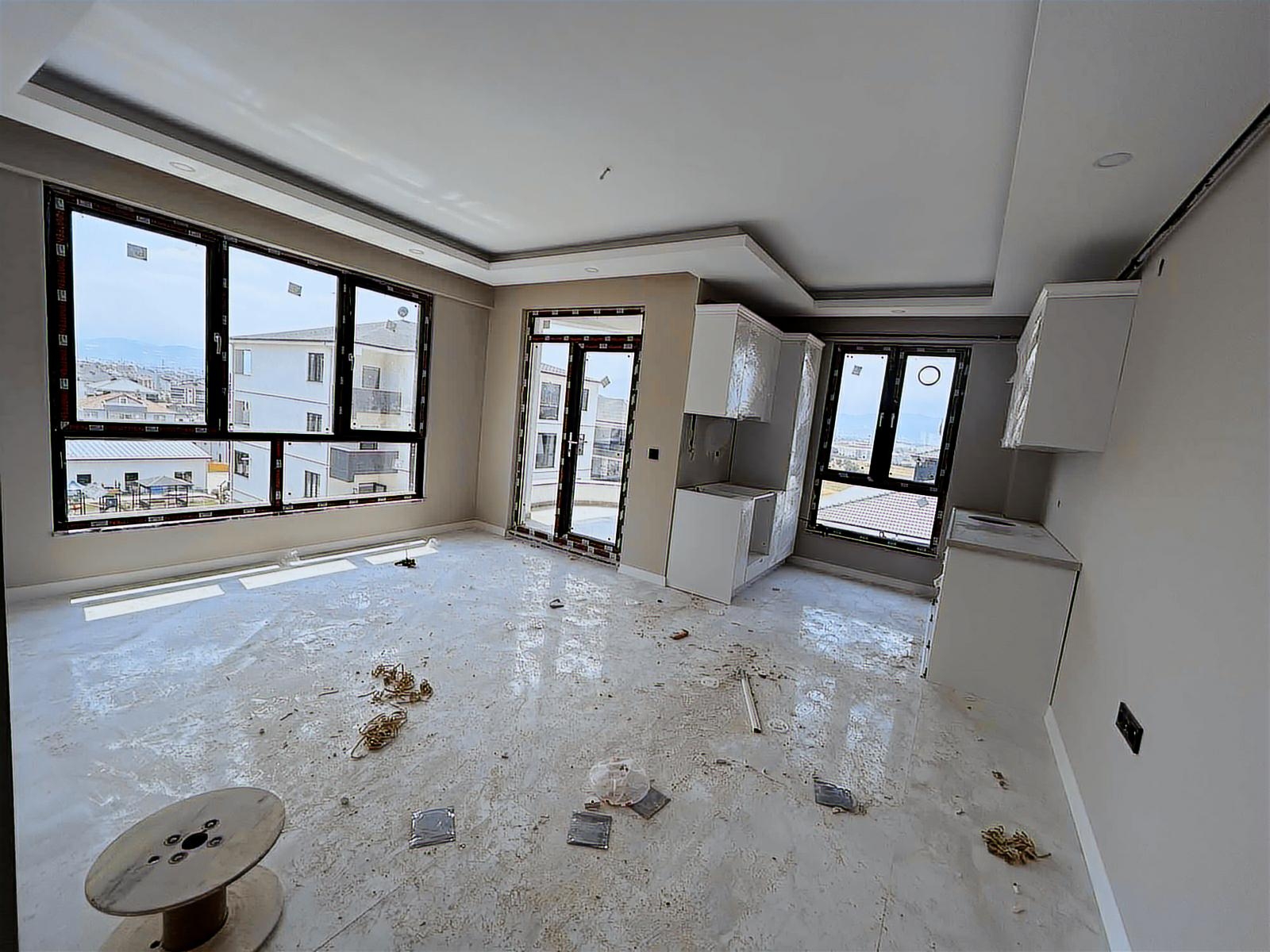 AKGÜN'DEN SATILIK ALANYURT'DA SİTE İÇİ 1+1 60 M2 ARAKAT DAİRE