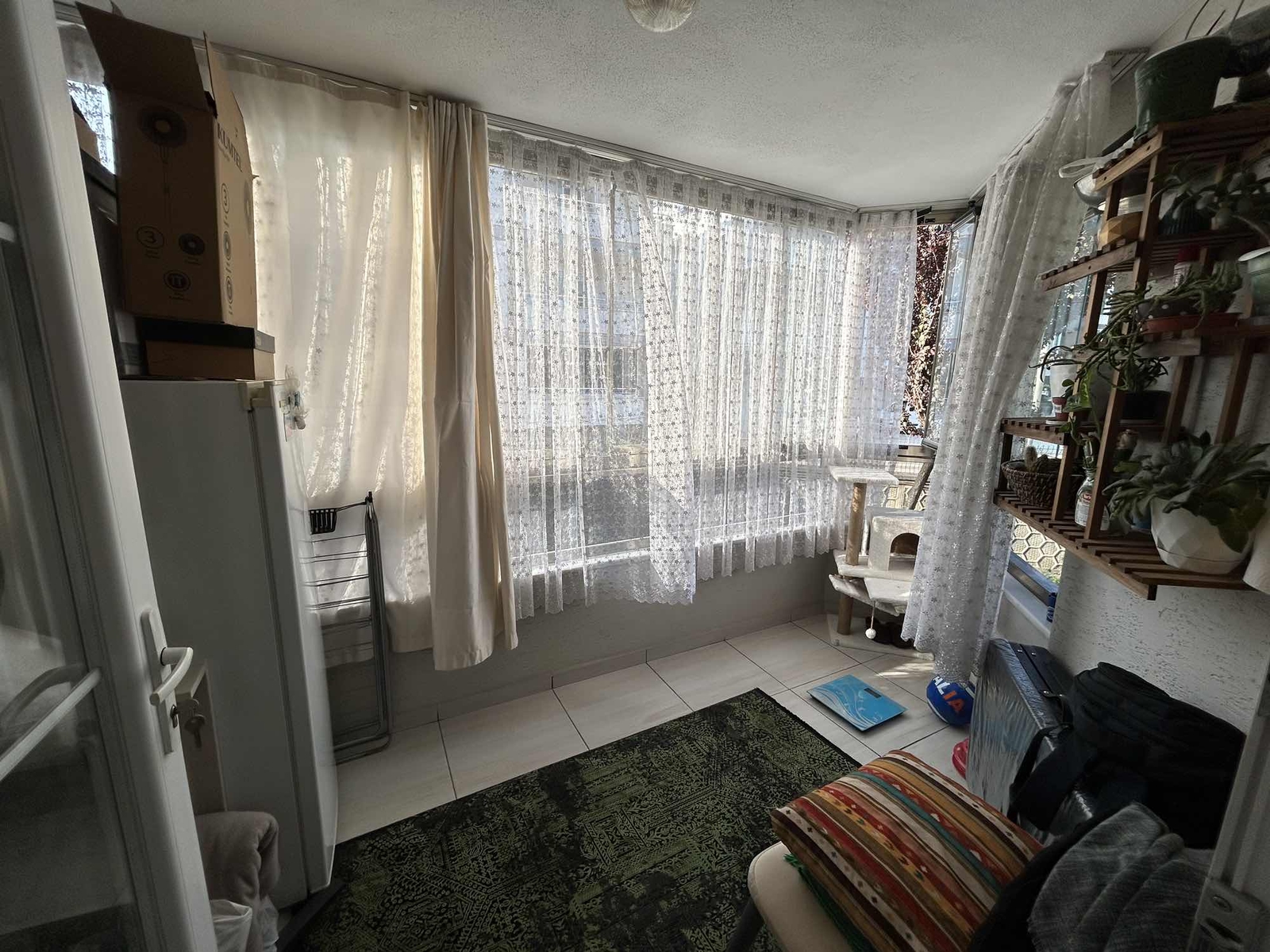 AKGÜN'DEN SATILIK KOZLUCA YOLUNDA SİTE İÇİ 145 M2 3+1 LÜKS DAİRE