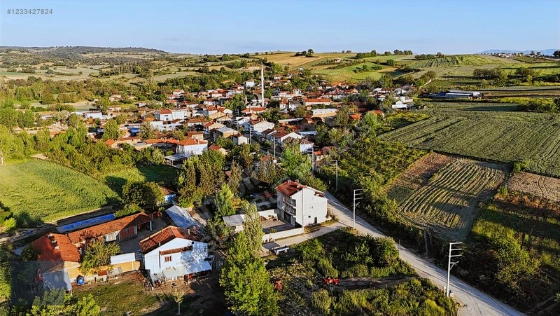 AKGÜN'DEN ACİL SATILIK KOZLUCA MH GİRİŞİNDE 452M2 VİLLALIK ARSA! Fotoğraf 3