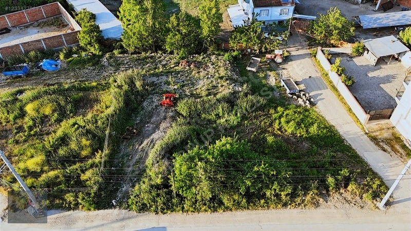 AKGÜN'DEN ACİL SATILIK KOZLUCA MH GİRİŞİNDE 452M2 VİLLALIK ARSA! Fotoğraf 8