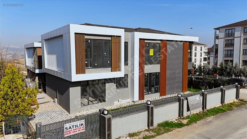 AKGÜN'DEN SATILIK ALANYURT YUNUS E. MAH 280 M2 4+1 LÜKS VİLLA ! Fotoğraf 7