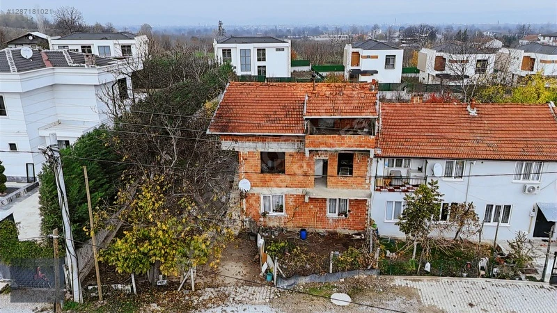 AKGÜN'DEN SATILIK İSAÖREN MAH. 406 M2 FIRSAT EV VE ARSASI !!!!!! Fotoğraf 1
