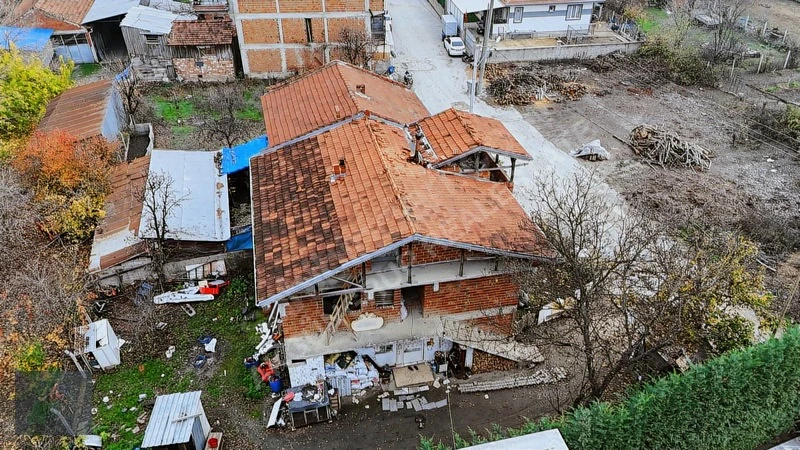 AKGÜN'DEN SATILIK İSAÖREN MAH. 406 M2 FIRSAT EV VE ARSASI !!!!!! Fotoğraf 4
