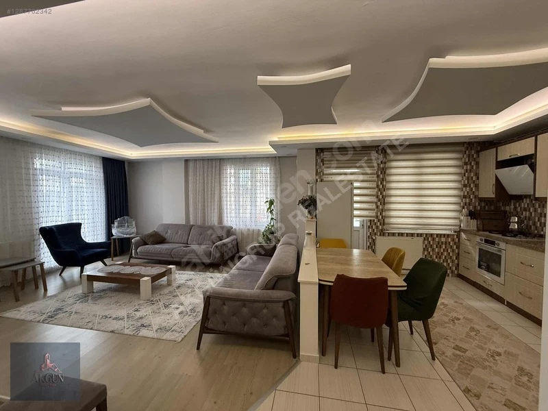 AKGÜN'DEN SATILIK SÜLEYMANİYE MAH SİTE İÇİ 4+1 230 M2 DUBLEX Fotoğraf 2