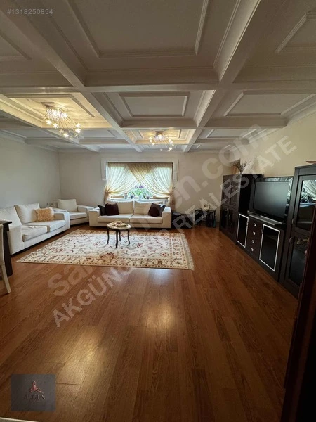 AKGÜN'DEN SATILIK ALANYURT DORUK SİTESİNDE 280M2 5+1 VİLLA !! Fotoğraf 2