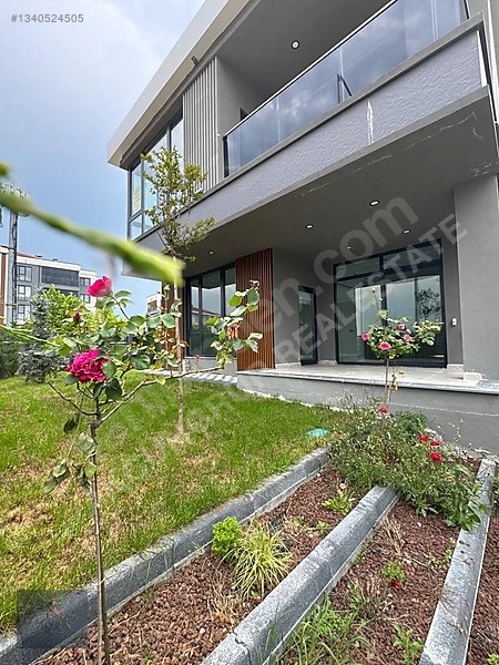 AKGÜN'DEN KİRALIK VİLLA YENİ MH. | 400 M² ARSA | 280 M² 4+1