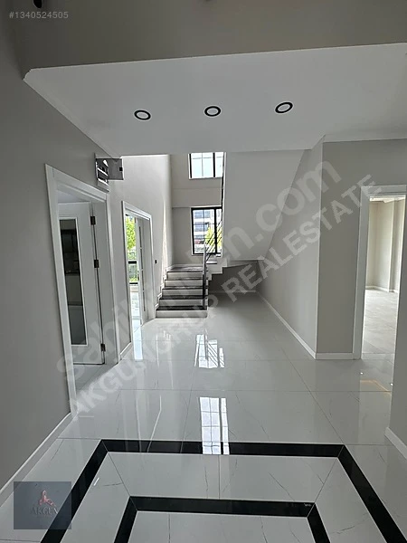 AKGÜN'DEN KİRALIK VİLLA YENİ MH. | 400 M² ARSA | 280 M² 4+1 Fotoğraf 39