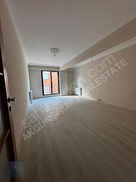 AKGÜN'DEN SATILIK SULTANBEYLİ M.AKİF MH 120M2 3+1 ARAKAT DAİRE ! Fotoğraf 16