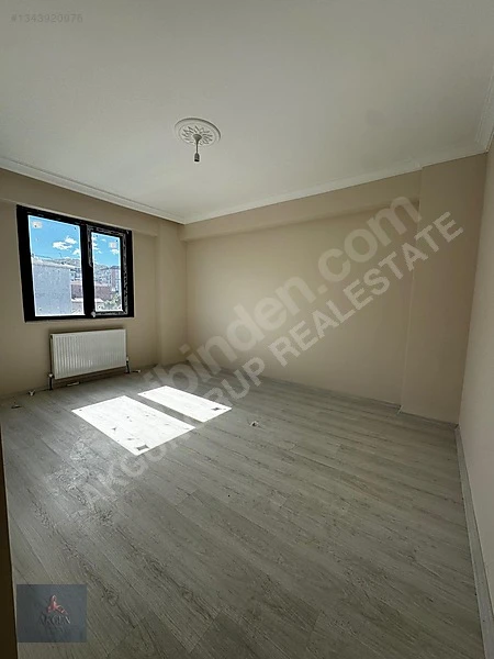 AKGÜN'DEN SATILIK SULTANBEYLİ M.AKİF MH 120M2 3+1 ARAKAT DAİRE ! Fotoğraf 3