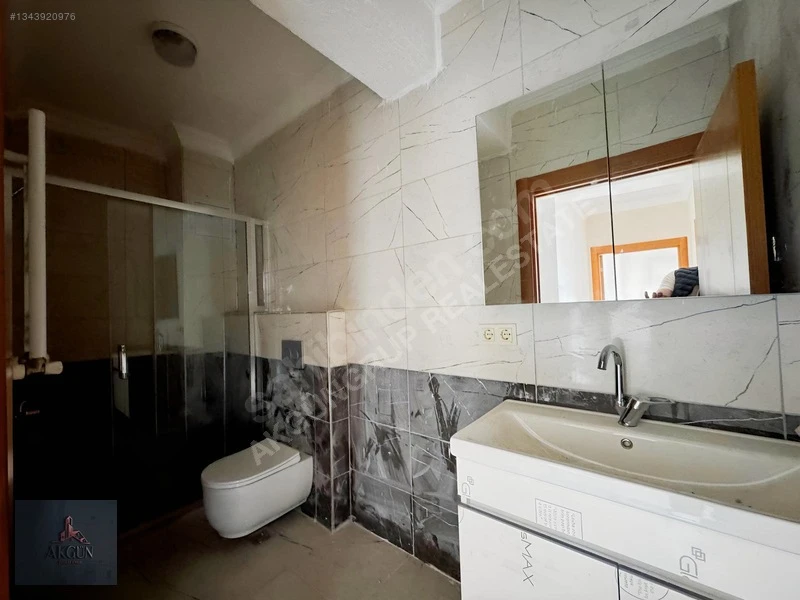 AKGÜN'DEN SATILIK SULTANBEYLİ M.AKİF MH 120M2 3+1 ARAKAT DAİRE ! Fotoğraf 9